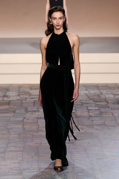Look 69